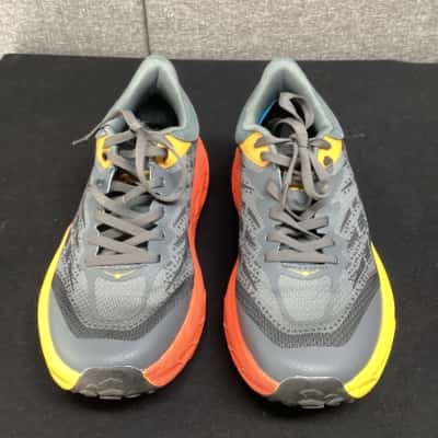  Unisex Runners Hoka style Size 41 