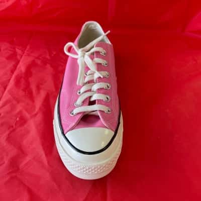 Converse Womens  Size 38 Pink  / White 