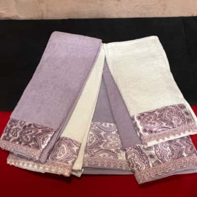 Luxury Cotton Bath Towel Set 1 Towel 2 Hand Towels and 2 Face Washers