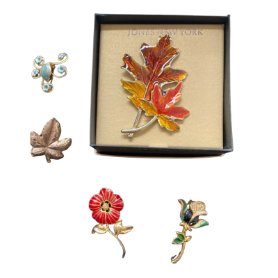 Brooches/ Scaf Clip/ Flowers/ Jones New York