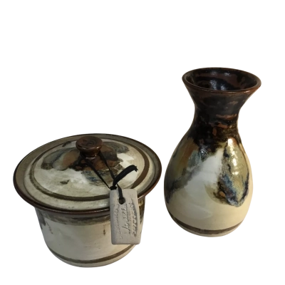 Gembrook Pottery Vase Approx 19 x 13cm & Dish with Lid 10 x 16cm
