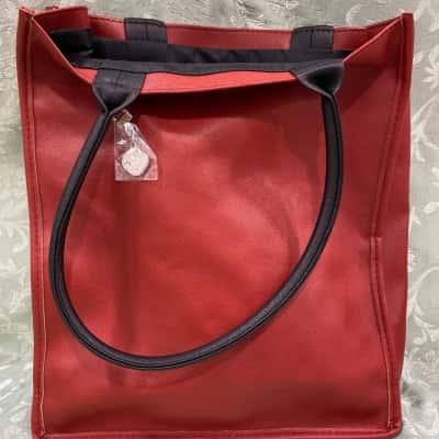  Womens Small Tote Bag Black  / Red 