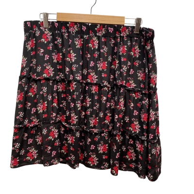 City Chic Womens  Size S Black & Red Floral Skirt