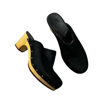 UGG Clogs 