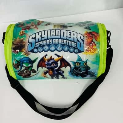 Skylanders bag with Skylanders figures