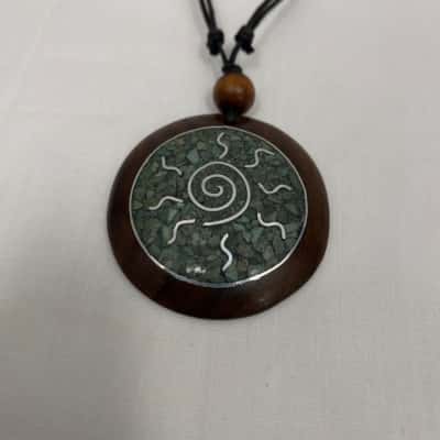 Unbranded Unisex Necklace With Wooden Customised Pendant Sun Brown / Green 