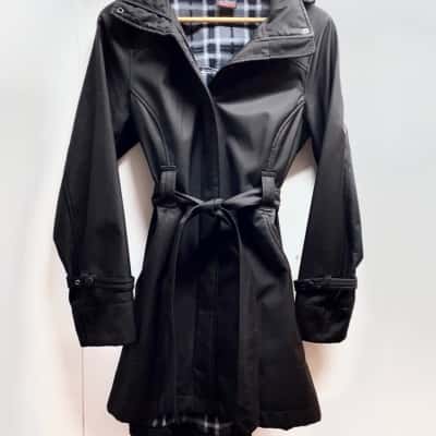  Women's True North Black Hooded Coat 