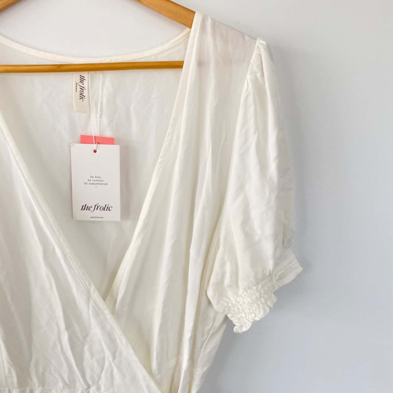 The Frolic White Short Sleeve Wrap Mini Dress Size 16/XXL