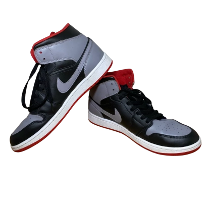 Nike airforce Jordan’s size 9.5