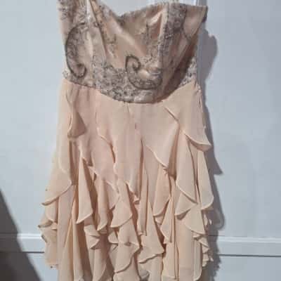 Forever New Womens  Size 12 Sleeveless Dress  Cream 