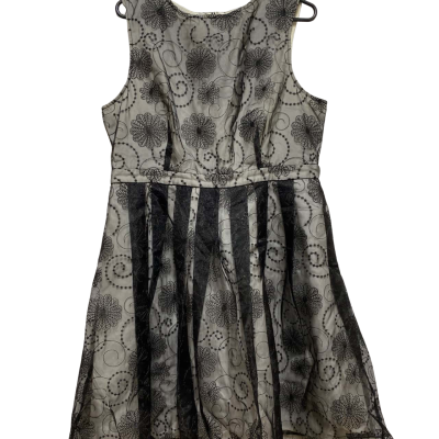 Target Limited Editions Women’s Size 18 Sleeveless Lace Dress  Black  / White 