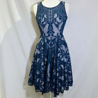 REVIEW Size 6 Cocktail Dress Navy Blue 