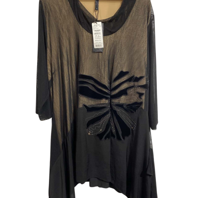 TS Woman’s Xandra Tunic Size XL 