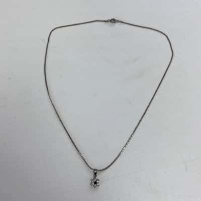 925 Sterling Silver Flower Necklace 