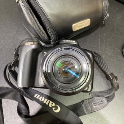 Canon PowerShot SX10 digital camera