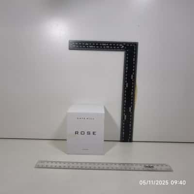 Kate Hill Candle Rose PreOwned As New 