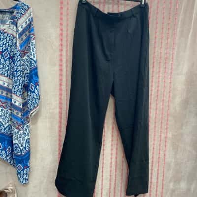 Fayt. Womens Size 20 Black Wide Leg Pants  