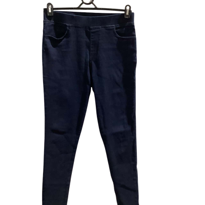  Zola Womens  Size 32 Skinny Leg Pants Black  Stretch Denim