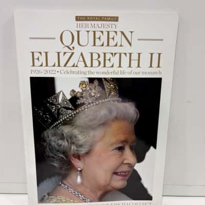 The Royal Family- Her Majesty Queen Elizabeth II