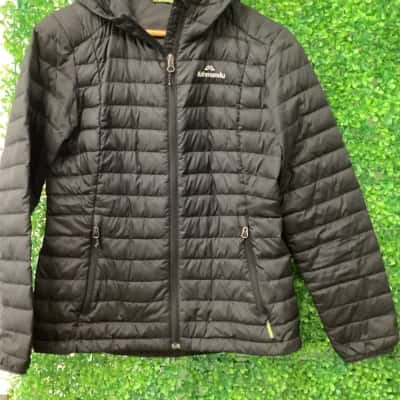 Kathmandu Womens  Size 8 Puffer Jacket Black  
