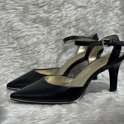 Bandolino Womens Size 8 Heels Black / Silver heels 