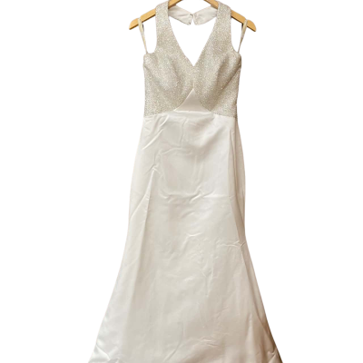 Sybille Deville Womens Beaded Halter Neck Wedding Dress 
