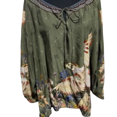 Camilla Womens  Size  3/4 Sleeve Top