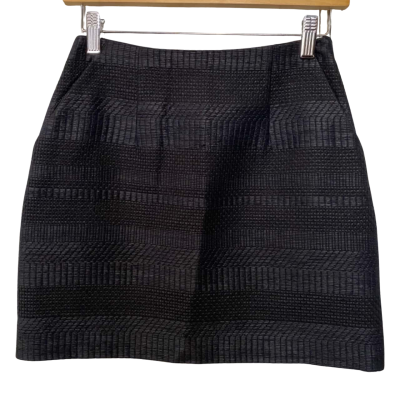 Forever New Size 6 Black Mini Skirt