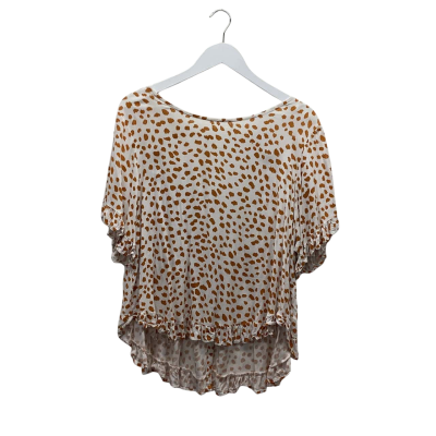 Emily’s $15 Fashion Frenzy! AVA RUBY Size M Cute lightweight top