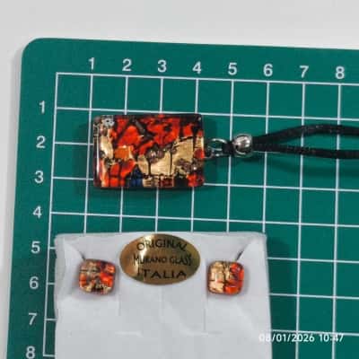  Murano Glass Italy Necklace / Earrings Set 