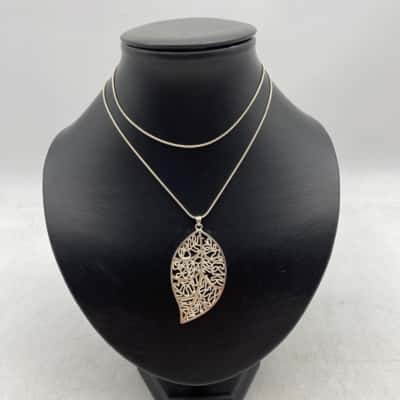 925Sterling Silver Leaf Necklace