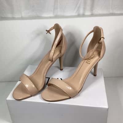 Verali heels - Size 7