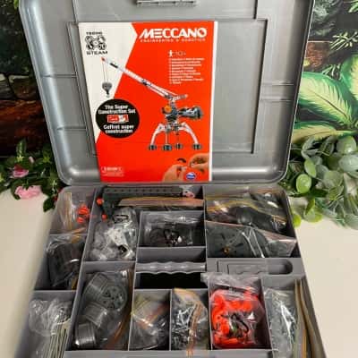Meccano 25 in 1 Super Construction Set 10+