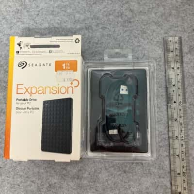 Seagate expansion portable drive 1TB 