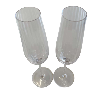 A'Lua Wine Glasses 1 Pair Set BNWT