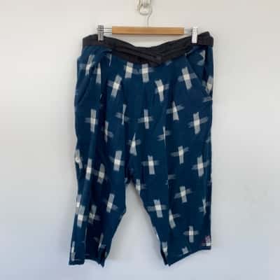 Matter Blue Checked Cotton Capris Pants  Size 2 