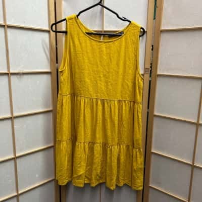 Mister Zimi Womens Size 12 Mini Dress / Sleeveless Dress Yellow 