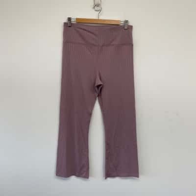 Calvin Klein Performance Lilac Stretch Tights Size M 