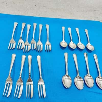 A variery of Cake  Forks & Spoons x 14-Sir John Bennets 