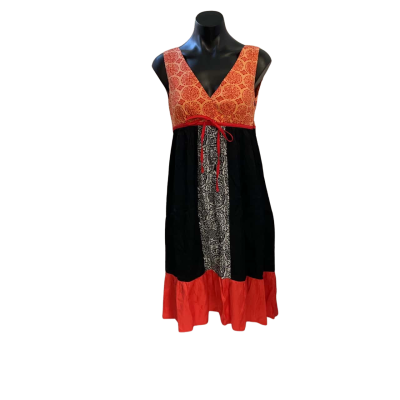 Mint  Womens  Size 8 Casual Dress Black  / Orange / White 