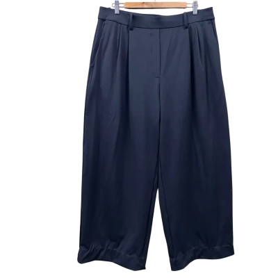 Lululemon Black Pleated Pants Size XL