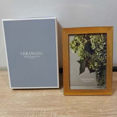 Vera Wang Wedgwood with Loved Silver 4X6 Frame