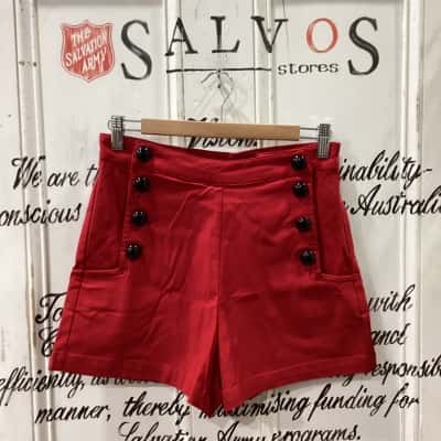  VOODOO VIXEN BRAND! BNWT CLASSIC STYLE TAILORED SHORTS! Womens  Size M Tailored Shorts Red 