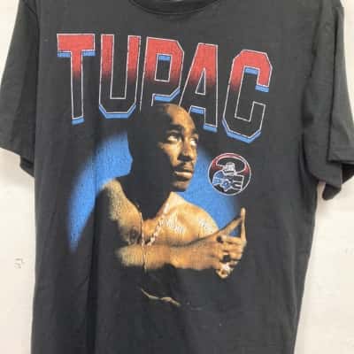 Tupac Mens  Size M Short Sleeve T-shirt Black  