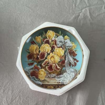Limited edition Katherine Austen plate 