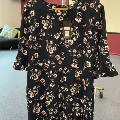 Basque Womens  Size 16 Casual Dress Blue / Floral / Red / White 
