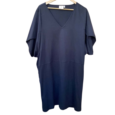 ELK Black Batwing Sleeve Dress Size 16