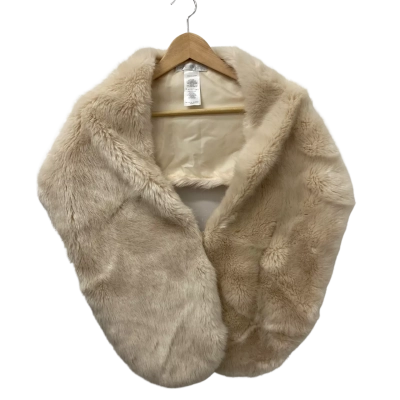 Forever New Womens  Size One Size Stole Cream 
