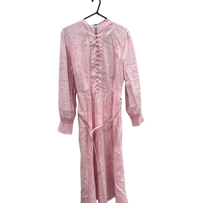 Review Womens  Size 18 Pink Formal Dress 