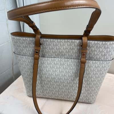 Michael Kors Womens Handbag Brown / Grey 